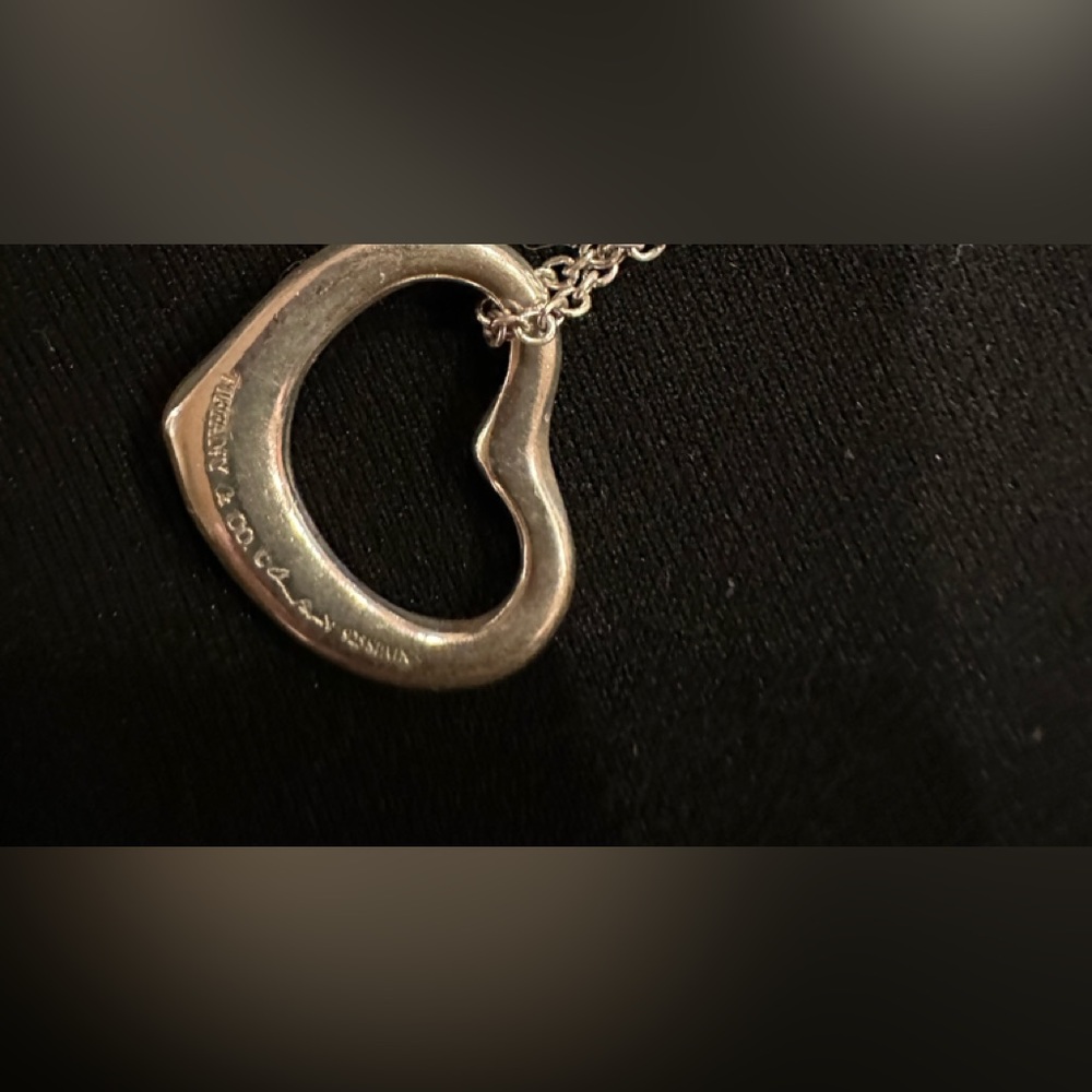Elsa Peretti® Open Heart pendant.